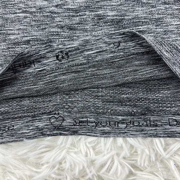 Lululemon Swiftly Tech Racerback Black / White / Black - Picture 2 of 3